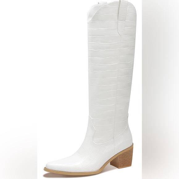 Pasuot White Knee High Boots - Picture 3 of 3